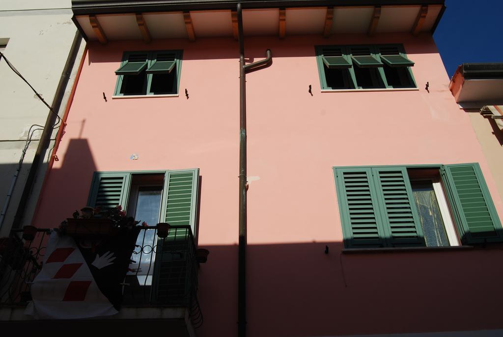 Burlamacco Gold Bed and Breakfast Viareggio Esterno foto